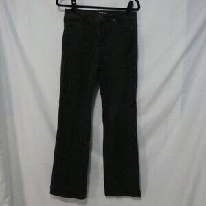 STYLE & CO JEANS - Tummy Control | size 8 | Classic Black Straight Leg Jeans